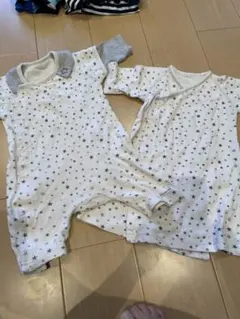 中古コンビニ　ドレスオールコンビ肌着　ロンパース  50-60サイズ　双子向け