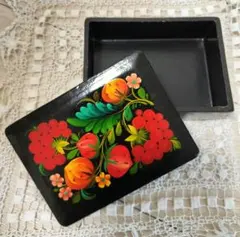 Petrykivka ペトリキフカ　手描き装飾小物入れ　ジュエリーボックス Hand-painted Wooden Jewelry Box - 5.1 in