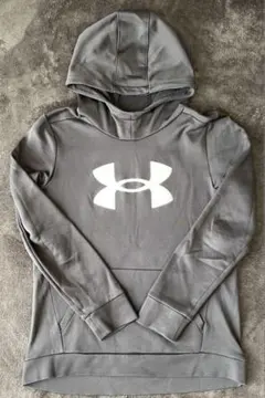 アンダーアーマー 黒　160 YXLパーカー　フリース