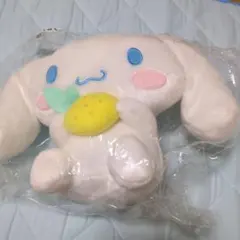 新品未使用　シナモロールのぬいぐるみ（果物付き）