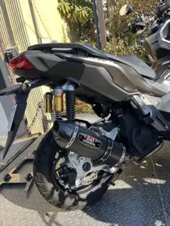 ヨシムラ フルエキゾースト ADV150用 サイクロン　メタルマジックカバーのサムネイル