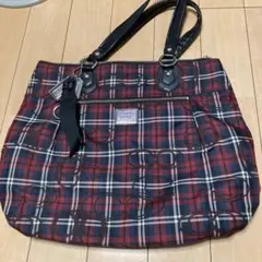 coach 大き目バック　容量