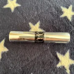 Item thumbnail for item 6e2cc719-4f94-45e1-8c10-581d885053db