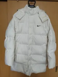 Nike ナイキ　ダウンコート ホワイト フード付き