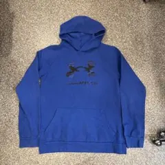 T*Y様 【300円オークション】UNDER ARMOUR パーカー フーディー