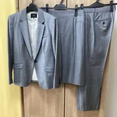 未使用品あり　美品　23区 セットアップ　スーツ 3点セット 40 L 2025年最新】3区 vingt-trois スーツの人気アイテム - メルカリ