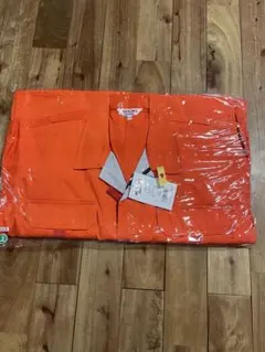 Item thumbnail for item a9b61c29-7df8-4a3d-be6c-18fc25d9e5d2