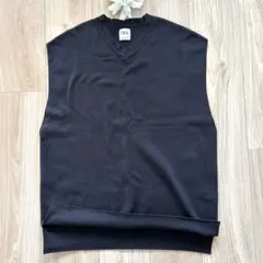 ZARA ザラ　USA Mサイズ　メンズ黒ベスト