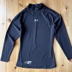 Under Armour 黒 長袖 アンダーシャツ　ジュニア160 150