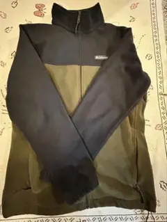 Columbia フリースジャケット L 黒/オリーブ