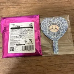 ちいかわ　トレーディングミニミラーキーホルダー　古本屋