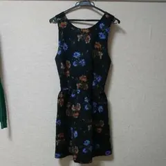 値下げ！ZARA BASIC お洒落な花柄ワンピース