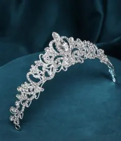 ティアラ　ピアス　結婚式　アクセサリー