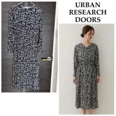 美品 URBAN RESEARCH DOORS 花柄ワンピース ロングワンピース