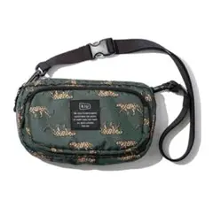 KiU ショルダーバッグ ほぼ新品未使用