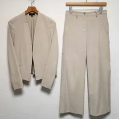 セオリー　レディーススーツ　セットアップ　ベージュ　リネン　ノーカラー　現行