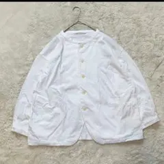 グランマママドーター　ホワイト ノーカラー ジャケット