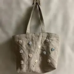 ハンドメイド　リネントートバッグ花柄刺繍　大き目