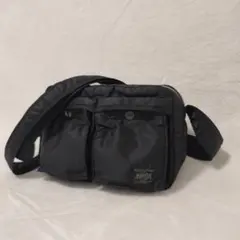 【美品】ポーター タンカー ショルダーバッグ 2層式 ブラック ナイロン 黒