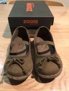 ZOOMキッズシューズ　13.5センチのサムネイル