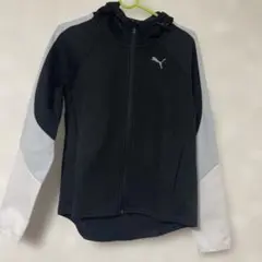 Puma フルジップ フード付きジャケット 黒/白
