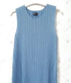 Item thumbnail for item 50de58f2-bf5d-4f76-8cff-41f16ae0f3d0