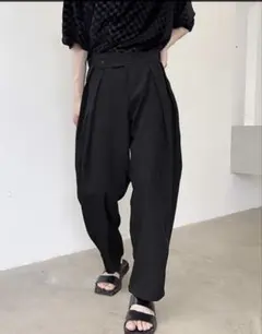 プリーツ スラックス