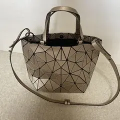 幾何学模様 ショルダーバッグ ゴールド