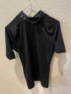 UnderArmourアンダーアーマーヒートギアコンプレッションインナー黒半袖M