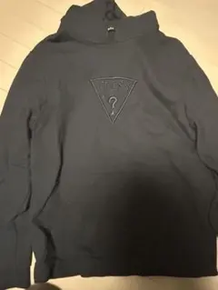 GUESS ブラック フード付きパーカーのサムネイル