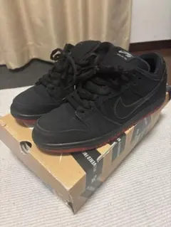 Levi's × Nike SB Dunk Low 