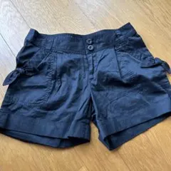 黒 リボン付きショートパンツのサムネイル