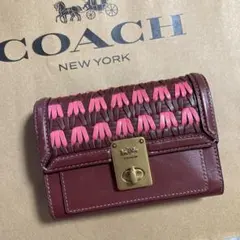 COACH 二つ折り財布 バーガンディ 編み込みデザイン　コーチ　正規品