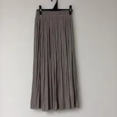 レイカズン　ロングプリーツスカート　グレージュ　フリーサイズ　ウエストゴムのサムネイル