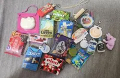 ミニチュア　食べ物　カプセルトイ　キーホルダーセット　まとめ売り　ガチャガチャ