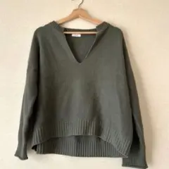 LOWRYS FARM Vネック ニット セーター