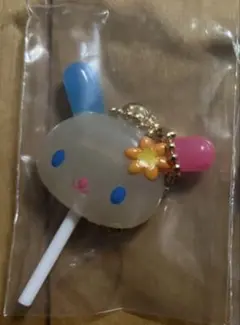 サンリオ　ウサハナ　カラフルキャンディチャーム