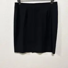 UNIQLO ユニクロ　ひざ丈　タイトスカート 黒　2X L 大きめ