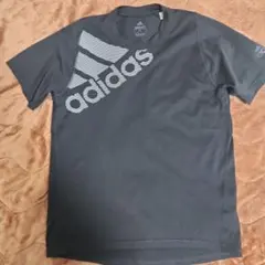 【美品】adidas ブラック Tシャツ M