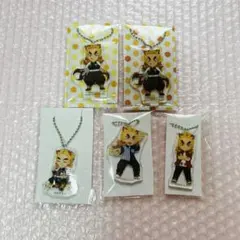 鬼滅の刃　煉獄杏寿郎　アクリルチャーム　不二家　ローソン