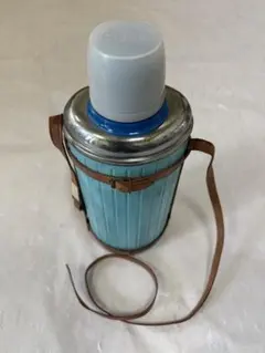 希少！昭和　NIPPON オリンピック切手柄の水筒　高26.5cm　蓋直径7cm 希少！昭和 NIPPON オリンピック切手柄の水筒 高26.5cm 蓋直径7cm