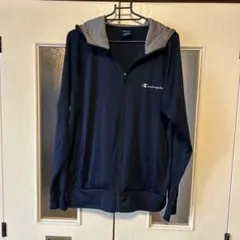 チャンピオン　レディースパーカー