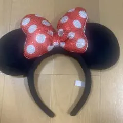 ミニーマウス風カチューシャ 黒赤ドット