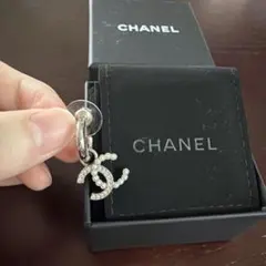 CHANEL CCロゴ ピアス(片耳用)