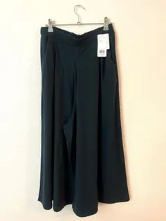 【タグ付き美品】ダークグリーンスカーチョ