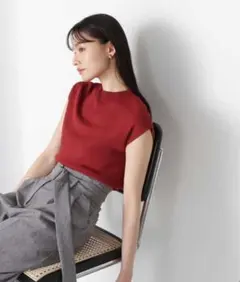 ナチュラルビューティーベーシック　モックネック　ノースリーブニット　ワイン　FR