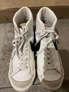 NIKE ブレーザーミッド