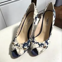 セヴン トゥエルヴ サーティ オープントゥ ハイヒール ネイビー花柄