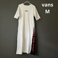 VANS カットソーワンピース Mサイズ ホワイト　Tシャツワンピースのサムネイル