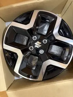 新品未使用 スズキ 新型クロスビー 純正アルミホイール4本セット 